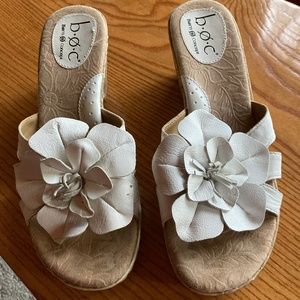 BOC Wedge Flower Sandals